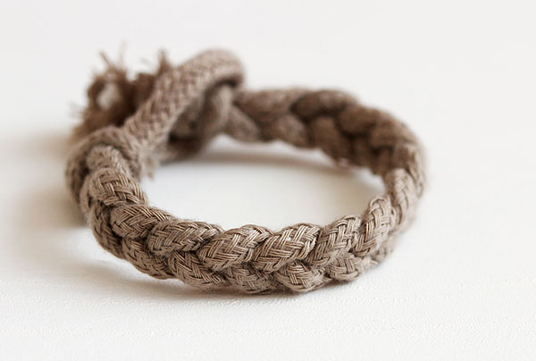 DIY rope bracelet from a J.Crew shopping bag sideoats scribbles