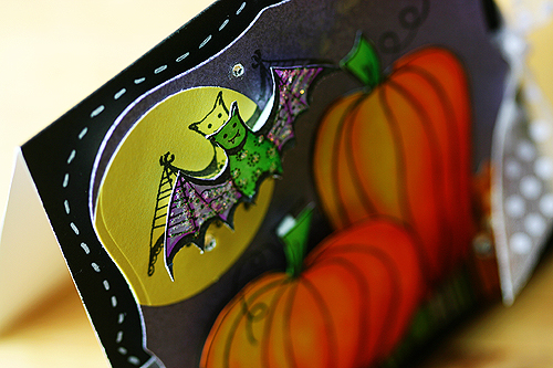 bat-pumpkin-close-spooky